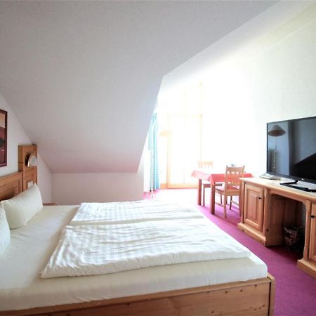 Ruhiges Doppelzimmer Im Hotel Ahornhof Линдберг Экстерьер фото
